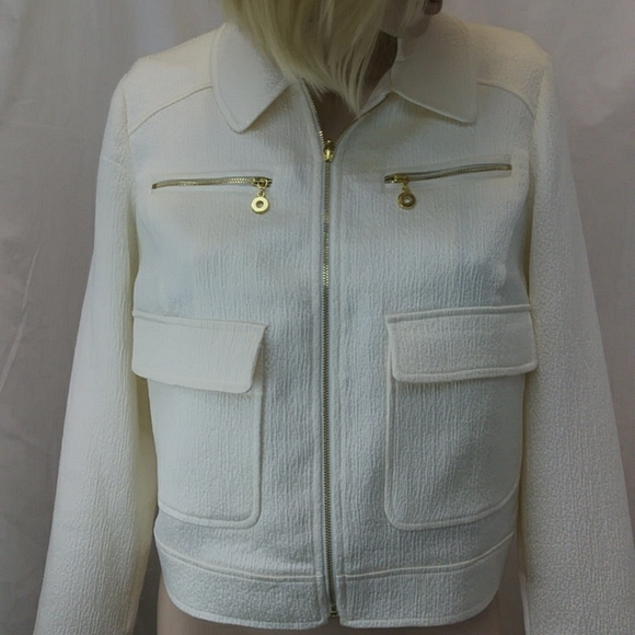 Chico's Black Label Zippered Cream Jacket Lined, Size 1. - Picture 9 of 11